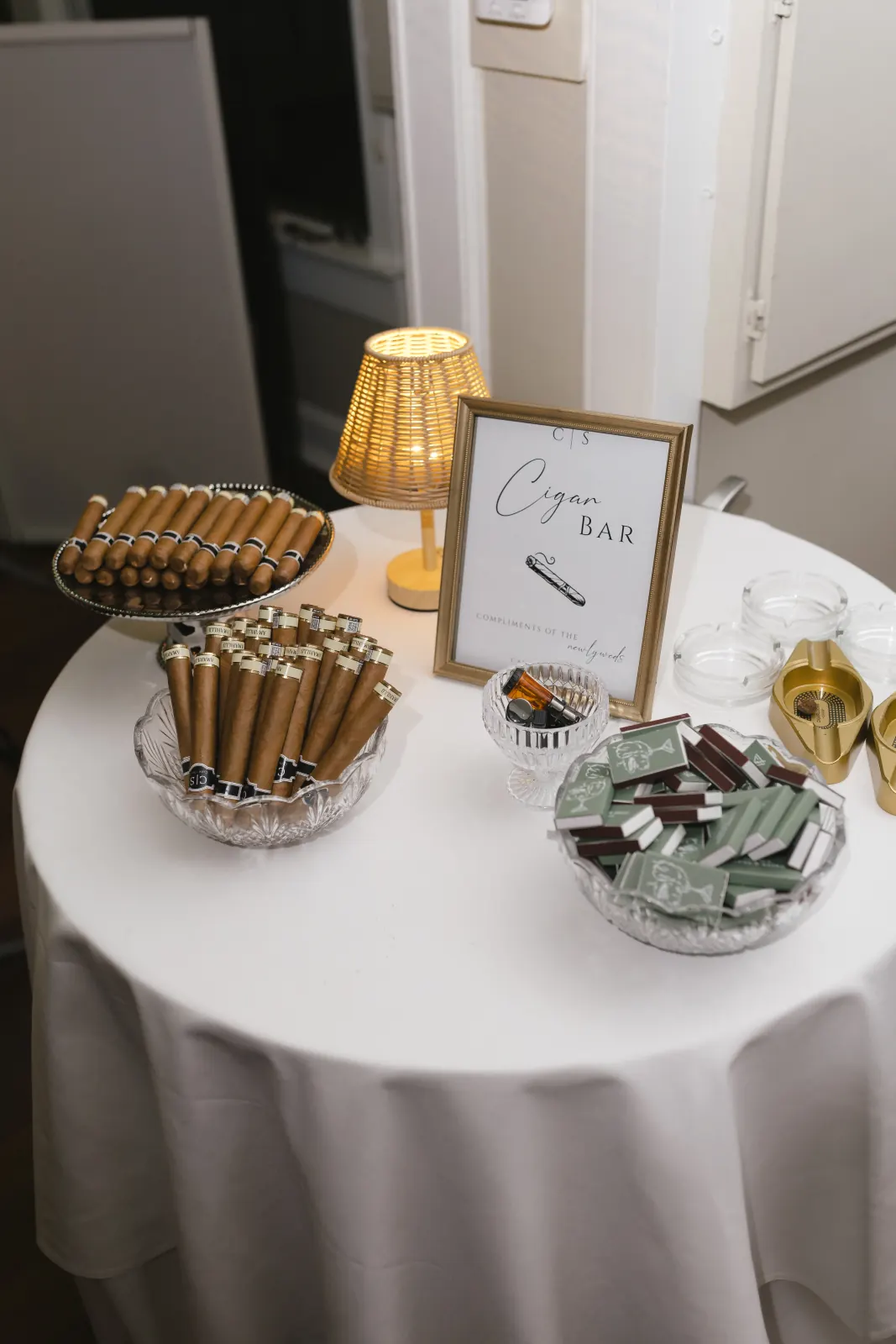 The cigar bar at the OceanCliff wedding reception