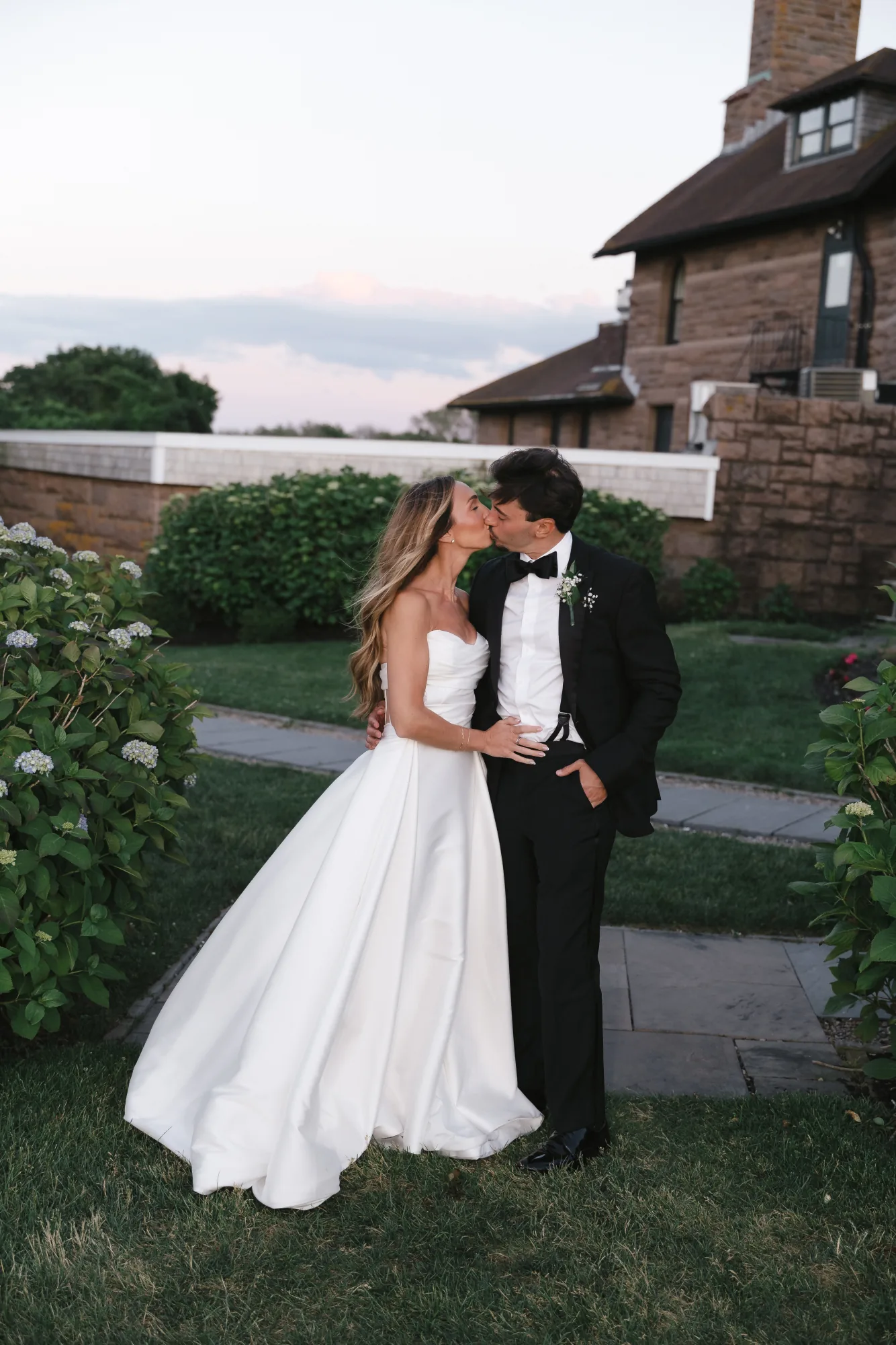 Caite and Sean wedding at OceanCliff in Newport Rhode Island